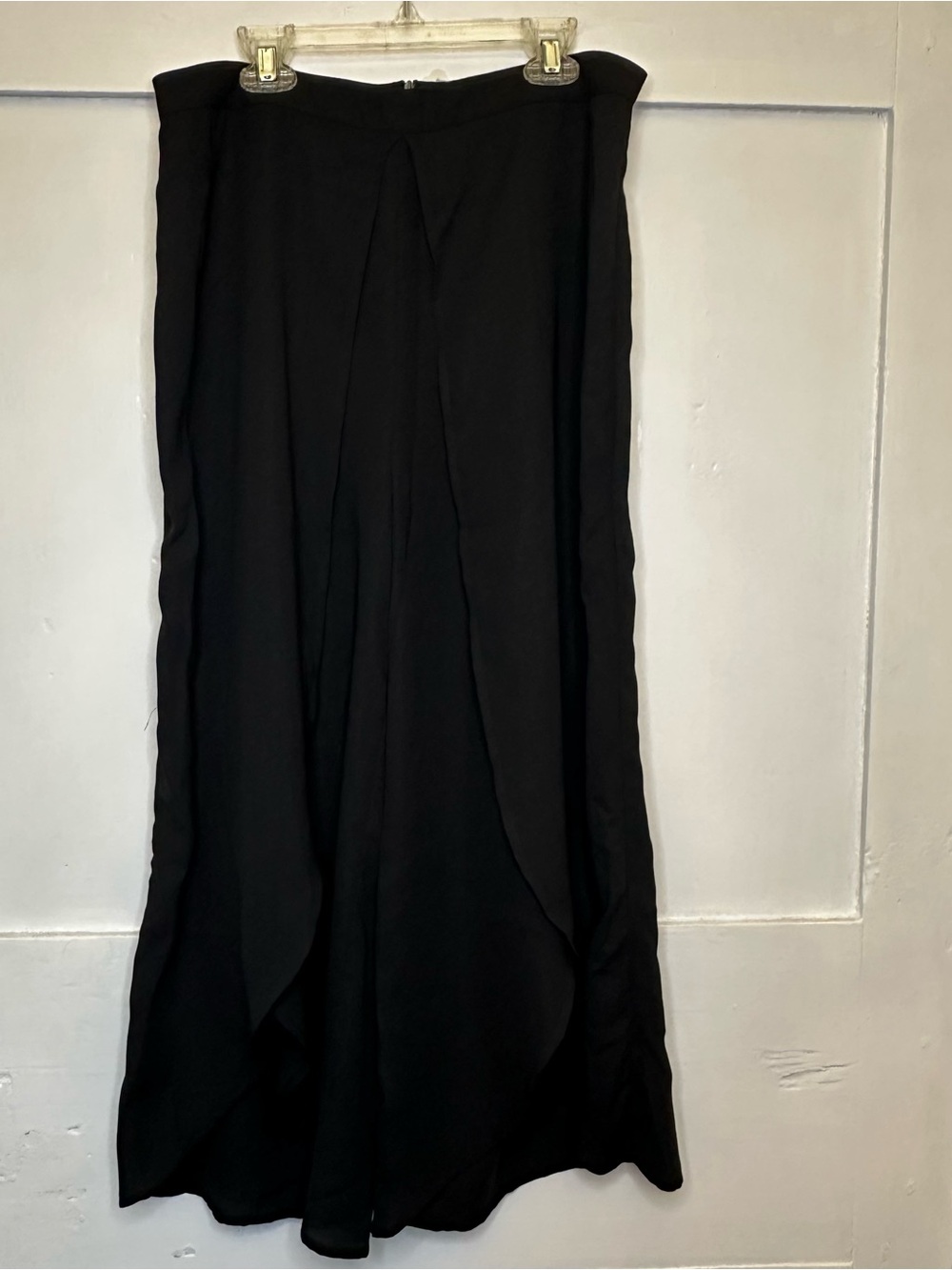 Lush Black Wide Leg Tulip Pants